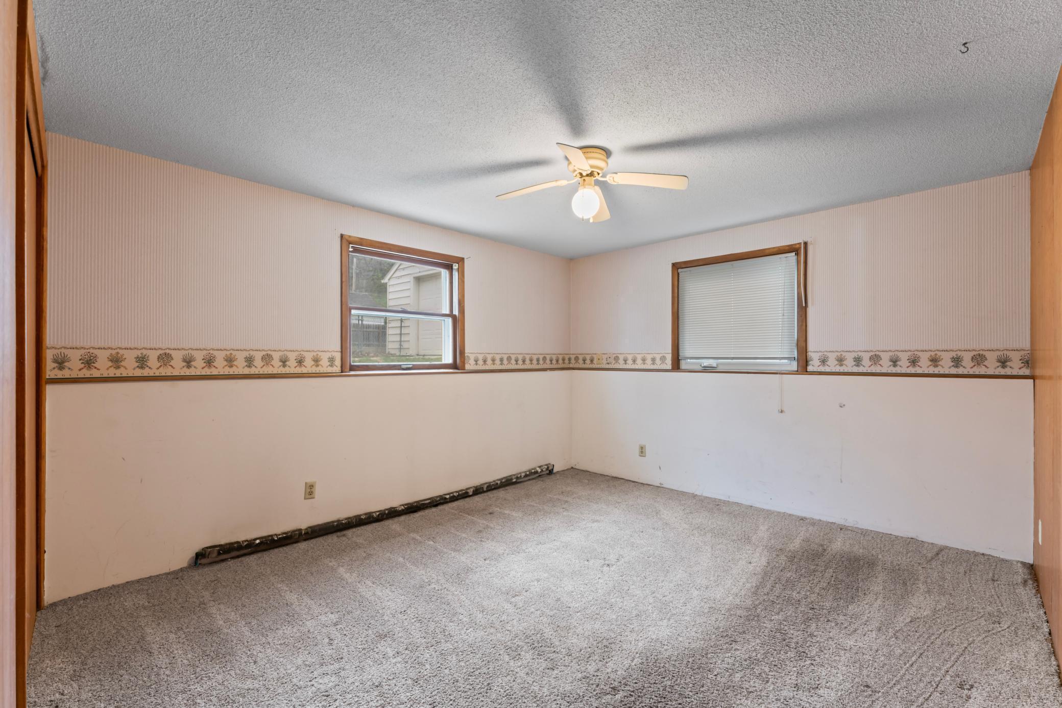 305 17th Street Northeast Rochester, MN 55906 - Photo 28 of 36