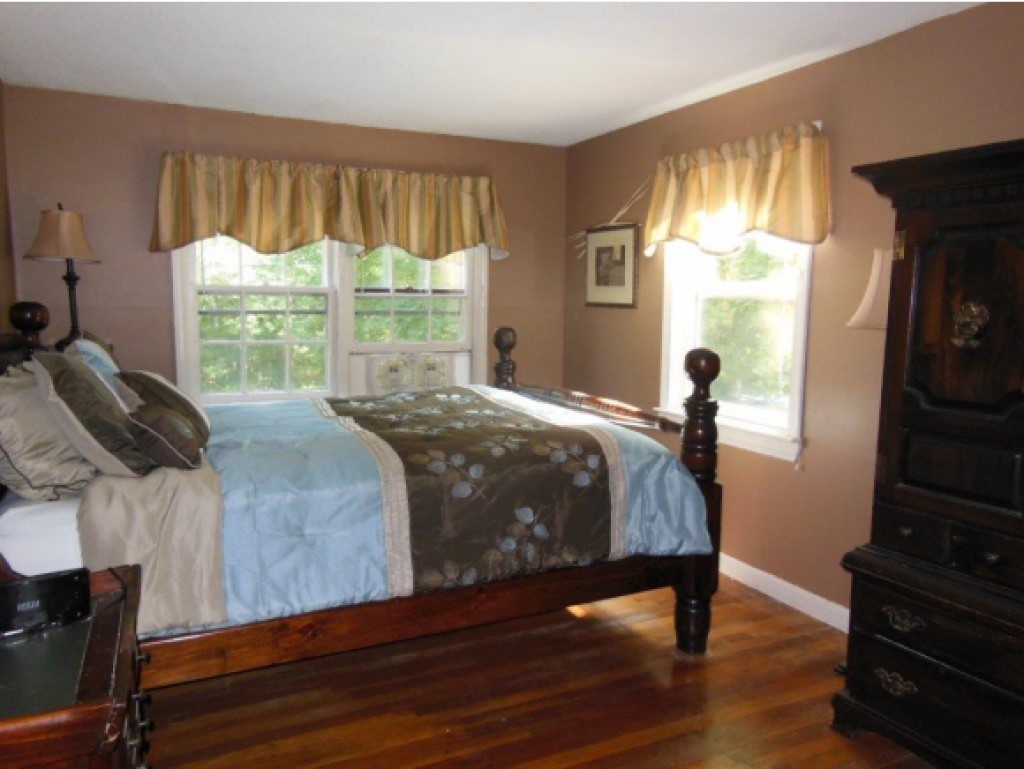 31 Gale Village Road Newton, NH 03858 - Photo 12 of 21 Gallery Image 12