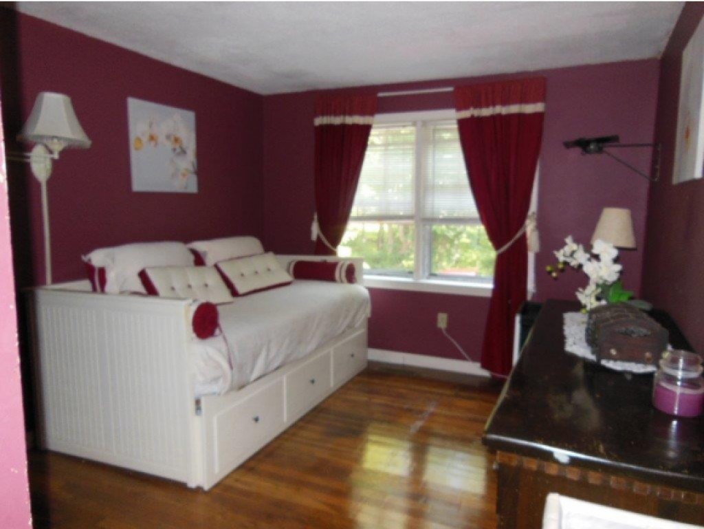 31 Gale Village Road Newton, NH 03858 - Photo 13 of 21 Gallery Image 13