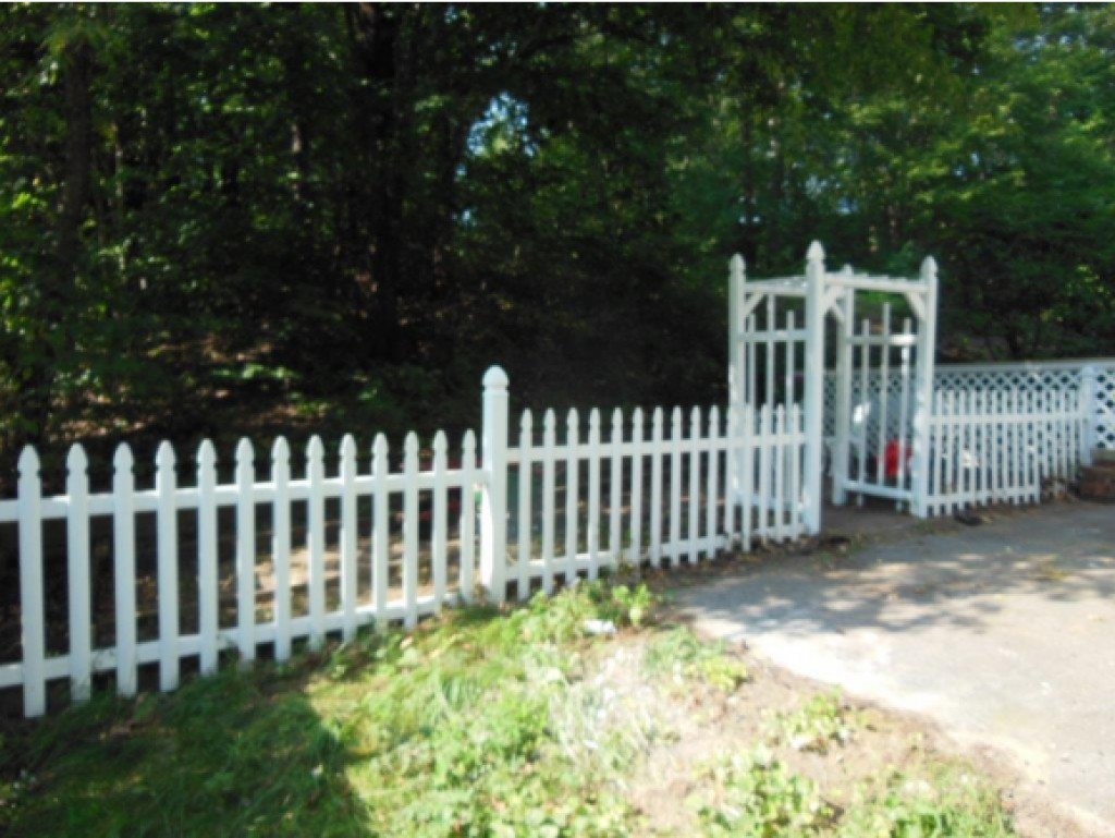 31 Gale Village Road Newton, NH 03858 - Photo 15 of 21 Gallery Image 15