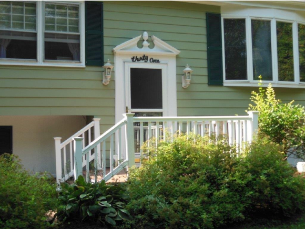 31 Gale Village Road Newton, NH 03858 - Photo 18 of 21 Gallery Image 18