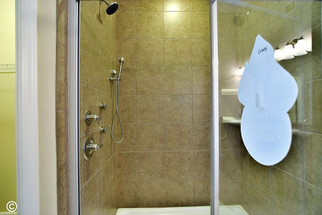 2510 Ridgewood Way Phenix City, undefined 36870 - Photo 13 of 20 a bathroom with a shower