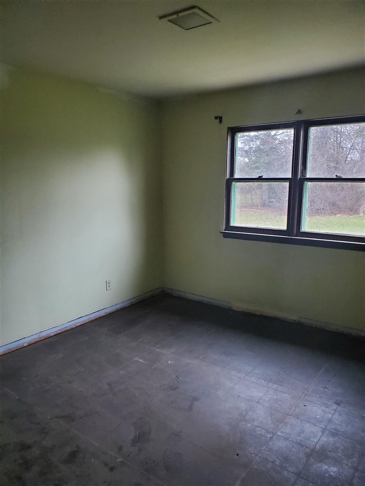 188 South Lincoln Road Bay City, MI 48708 - Photo 10 of 14