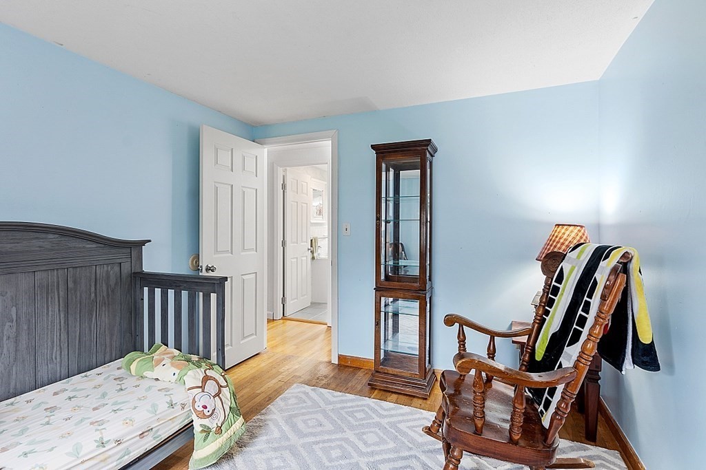 21 Oakland Road Pepperell, MA 01463 - Photo 13 of 36 Gallery Image 13