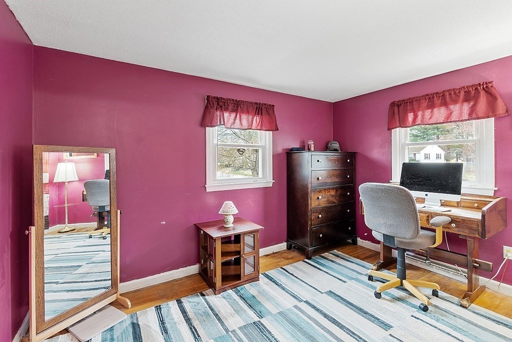 21 Oakland Road Pepperell, MA 01463 - Photo 14 of 36 Gallery Image 14