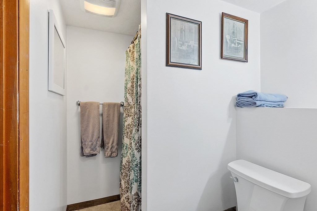 21 Oakland Road Pepperell, MA 01463 - Photo 20 of 36 Gallery Image 20