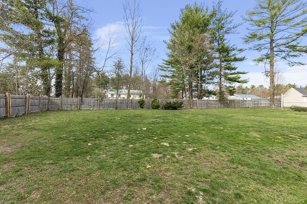 21 Oakland Road Pepperell, MA 01463 - Photo 34 of 36 Gallery Image 34