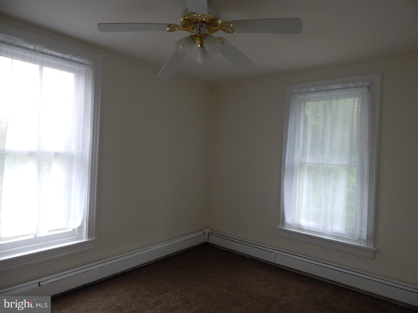 423 South Main Street Spring City, PA 19475 - Photo 12 of 17 Gallery Image 12
