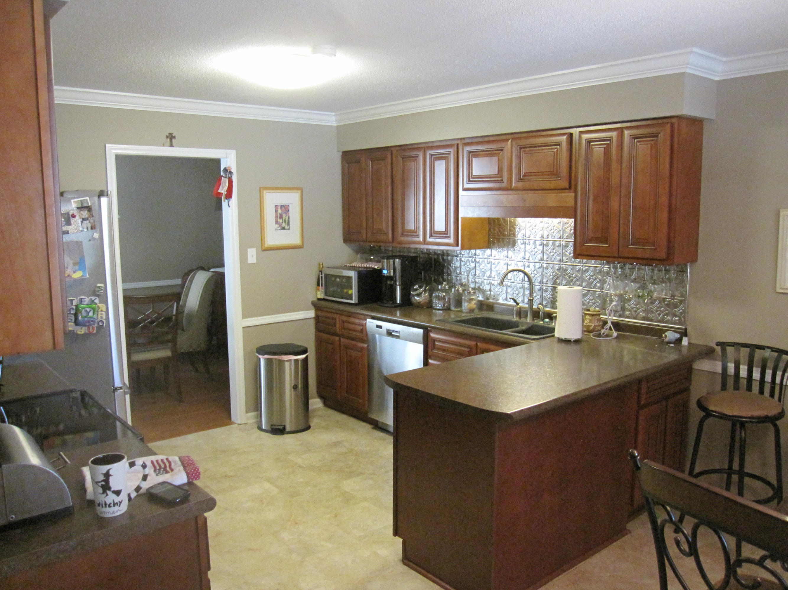 7700 Keswick Road, Unit 15 Powell, TN 37849 - Photo 5 of 20 IMG_3860