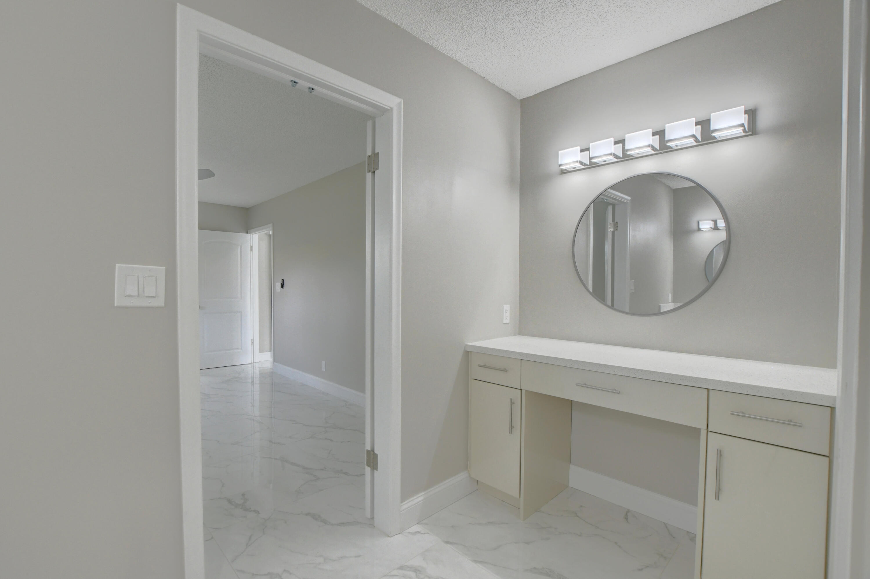 1401 Northwest 14th Avenue Boca Raton, FL 33486 - Photo 28 of 41 Primary Vanity