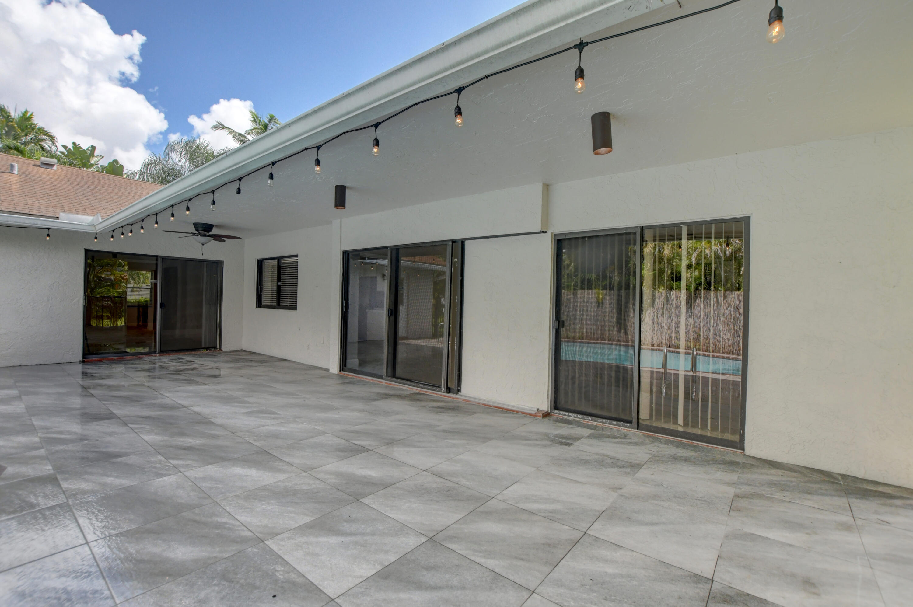 1401 Northwest 14th Avenue Boca Raton, FL 33486 - Photo 33 of 41 Covered Patio