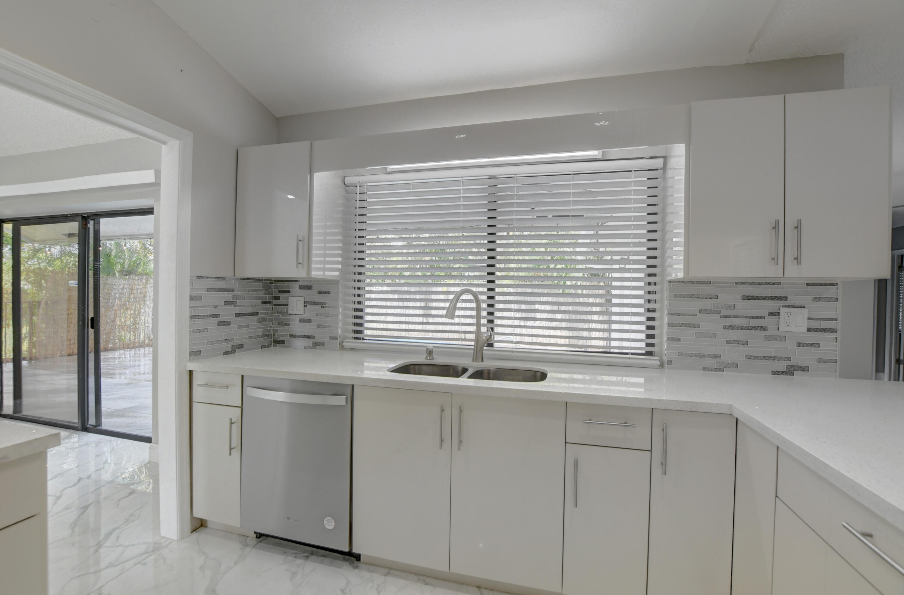 1401 Northwest 14th Avenue Boca Raton, FL 33486 - Photo 10 of 41 27_ebf_0356_57_58_59_60