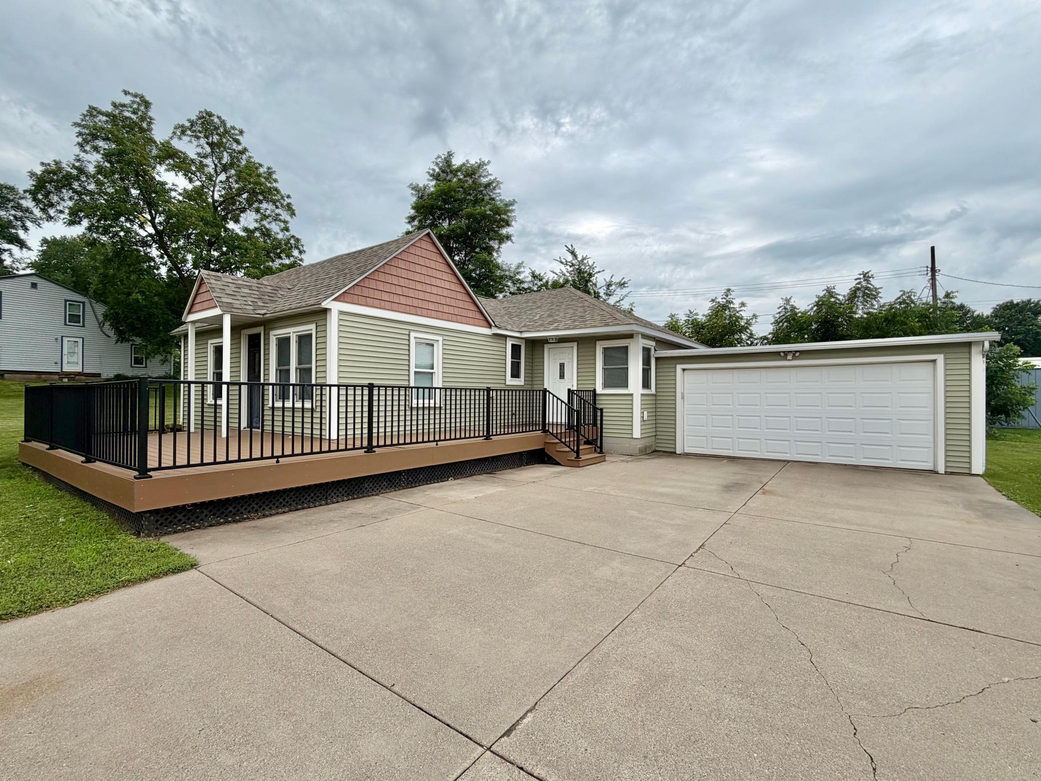 110 Red Wing Avenue South Red Wing, MN 55066 - Photo 19 of 24