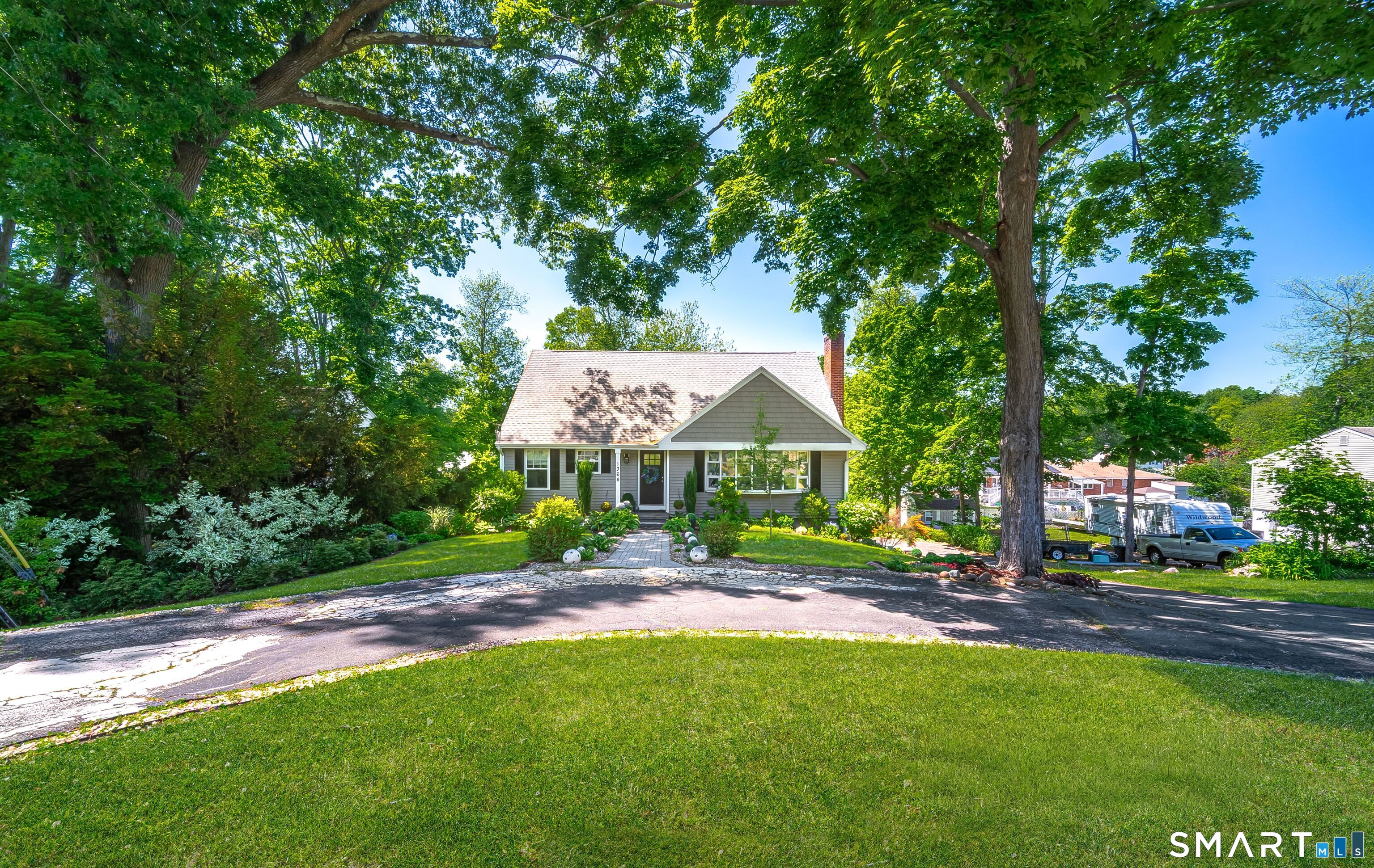 1364 Ridge Road North Haven, CT 06473 - Photo 39 of 40