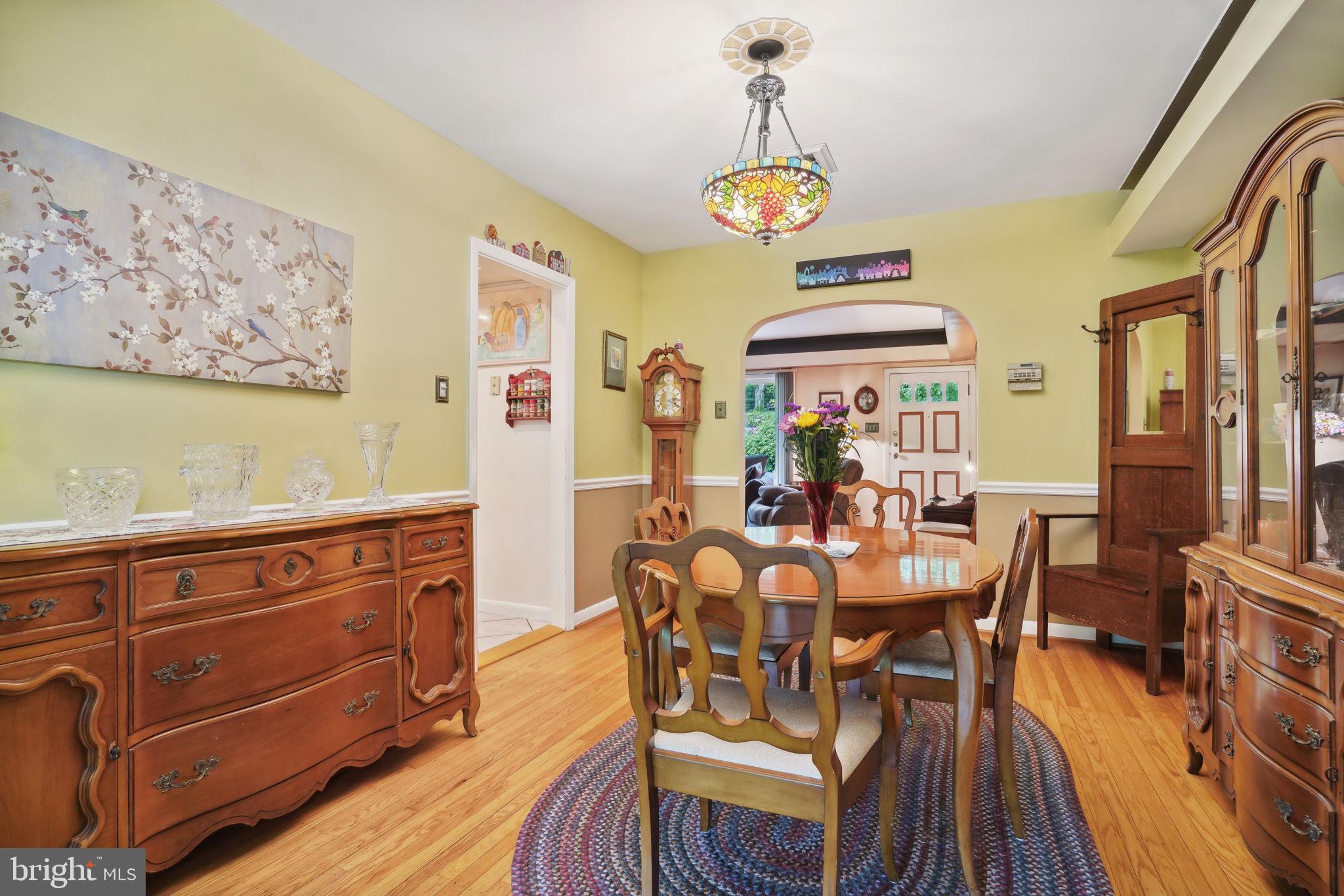 2245 Edge Hill Road Huntingdon Valley, PA 19006 - Photo 8 of 50 Gallery Image 8