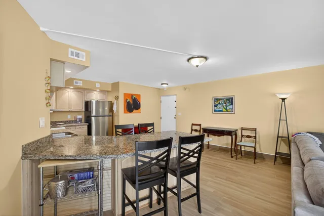 $5,500 | 2800 North Ocean Drive, Unit A 10 A, Singer Island, FL 33404