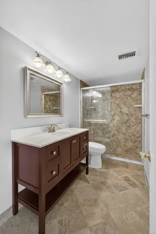 $5,500 | 2800 North Ocean Drive, Unit A 10 A, Singer Island, FL 33404