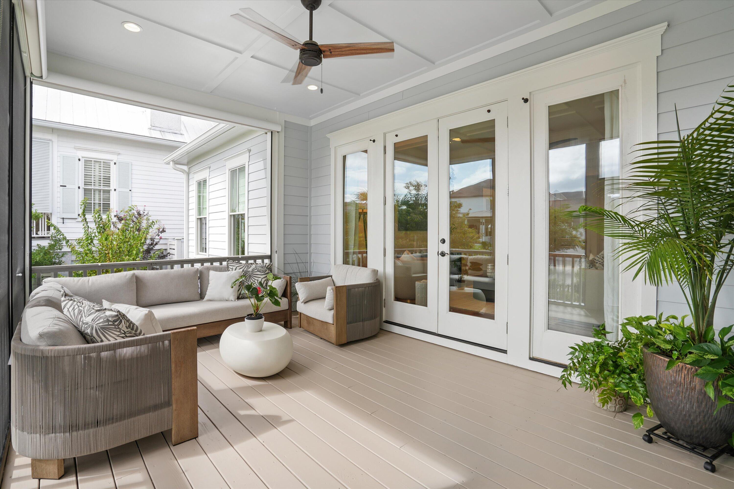 305 Apprentice Street Charleston, SC 29492 - Photo 24 of 82 Screened Balcony
