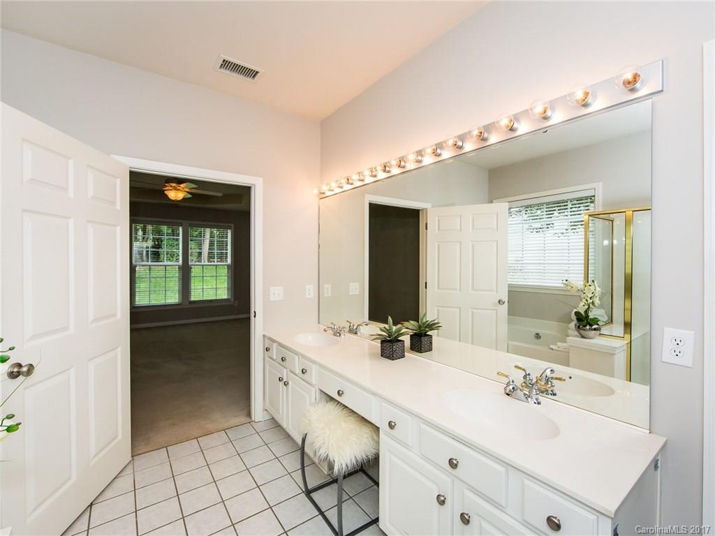 8514 Brentfield Road Huntersville, NC 28078 - Photo 11 of 24 Gallery Image 11