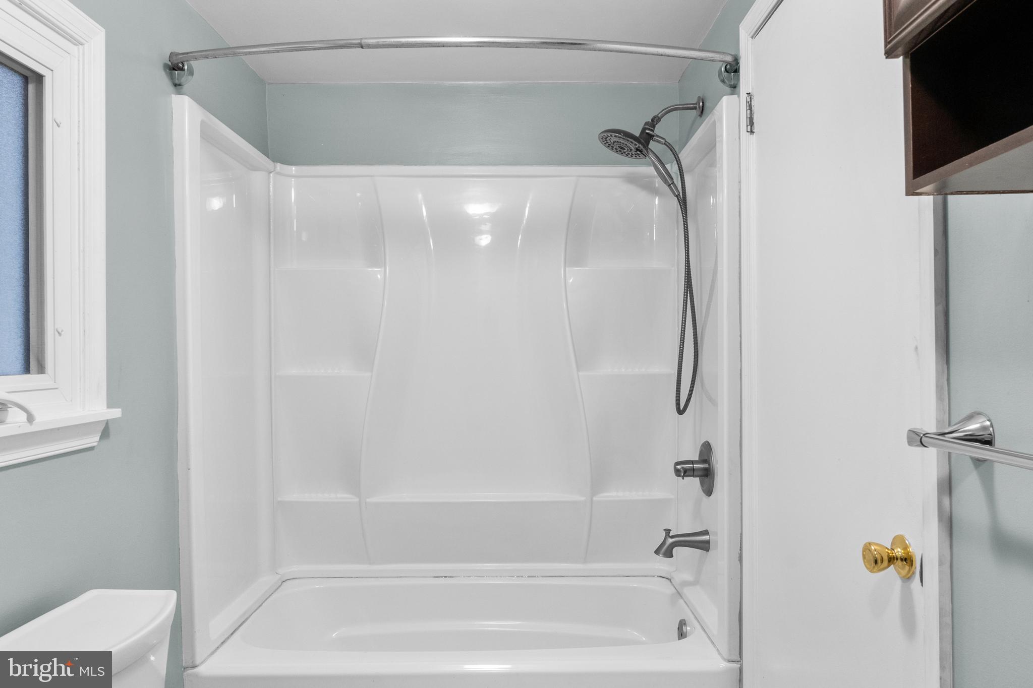 1025 5th Avenue Croydon, PA 19021 - Photo 22 of 31