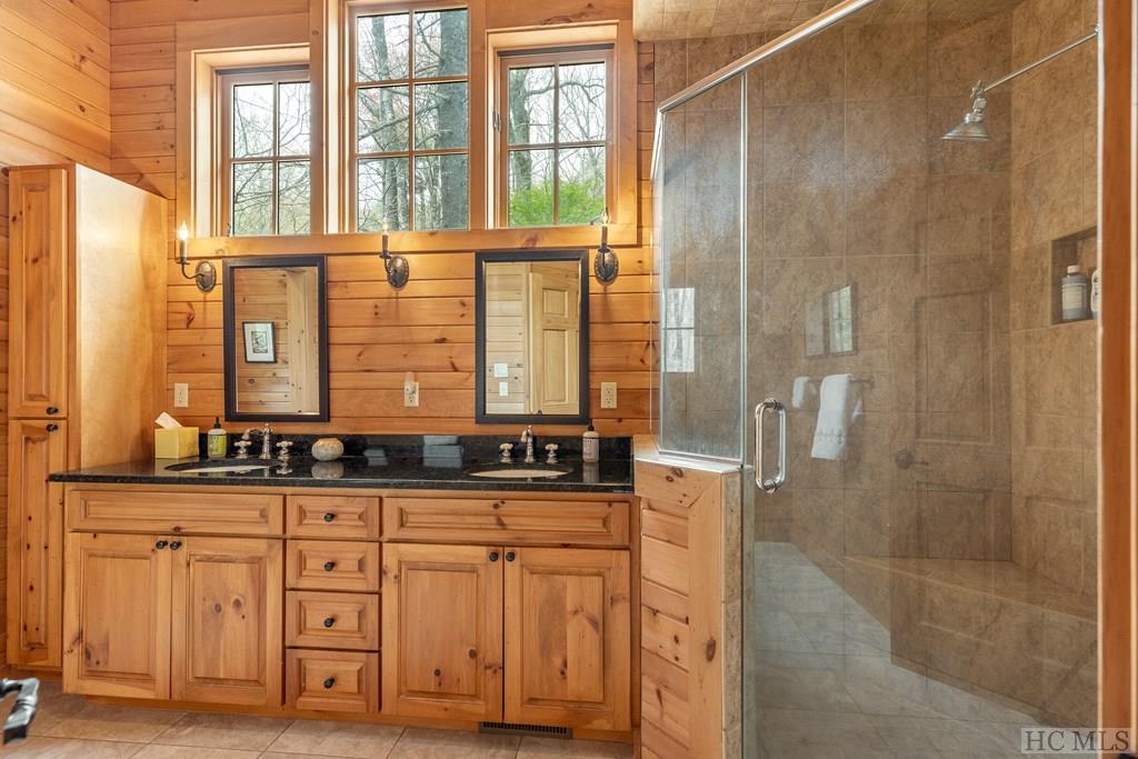 48 Cowee Ridge Road Highlands, NC 28741 - Photo 27 of 47 Gallery Image 27