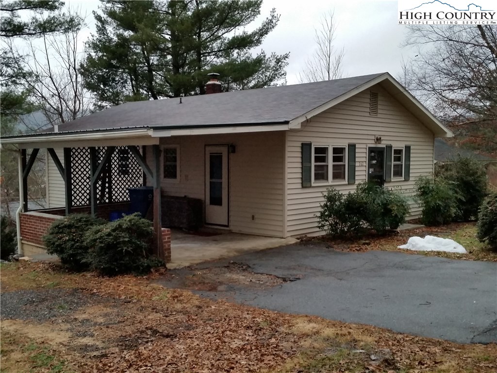 262 Sunset Drive Boone, NC 28607 - Photo 1 of 18 Gallery Image 1