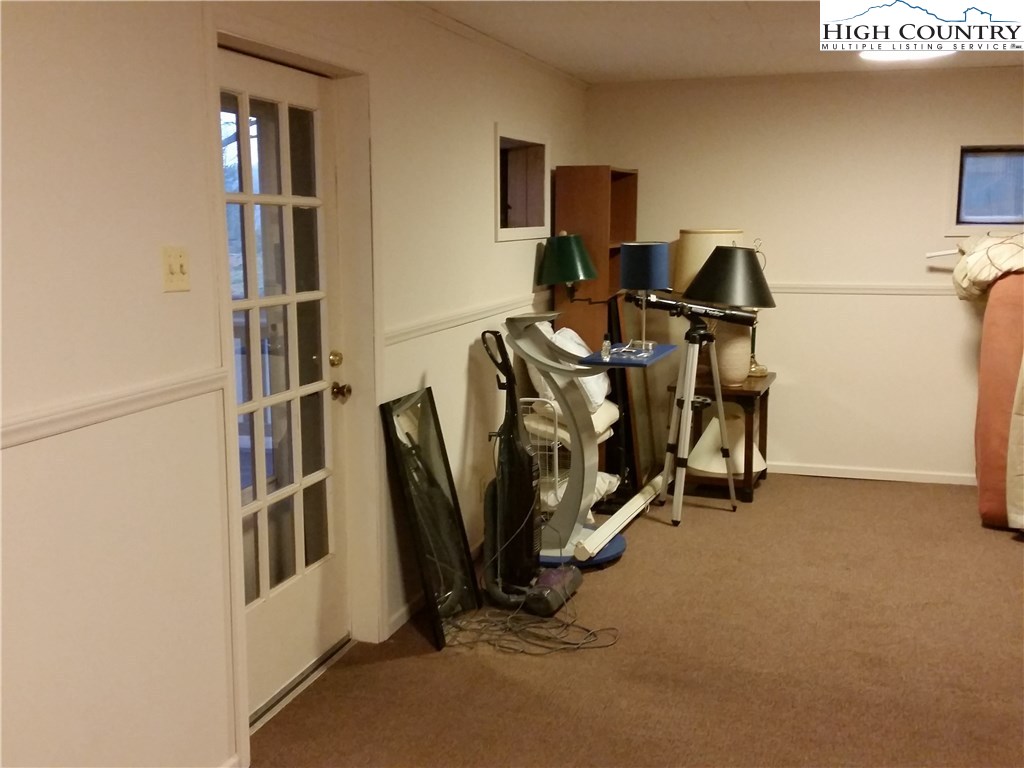 262 Sunset Drive Boone, NC 28607 - Photo 12 of 18 Gallery Image 12