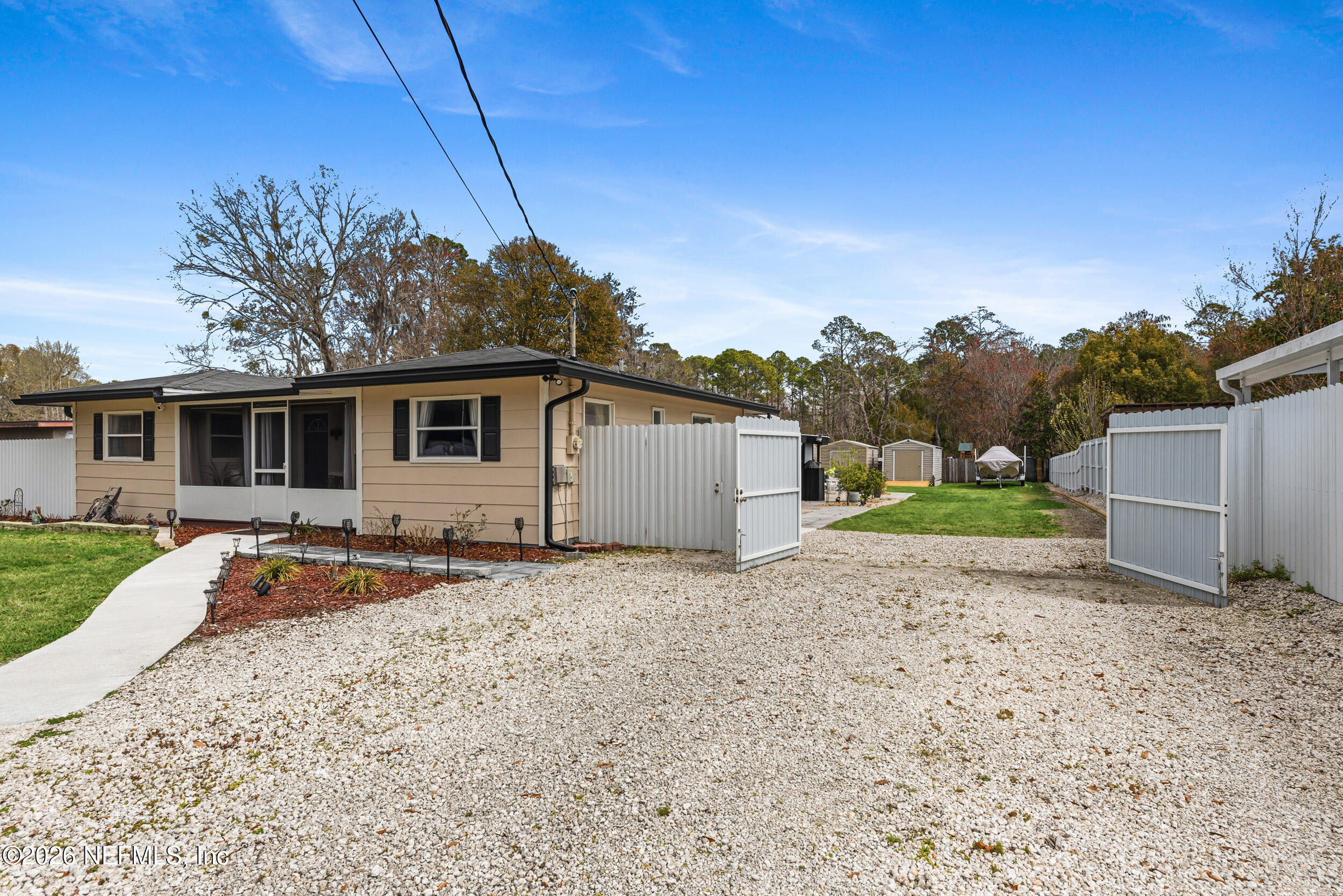 2509 Leon Road Jacksonville, FL 32246 - Photo 3 of 35 02