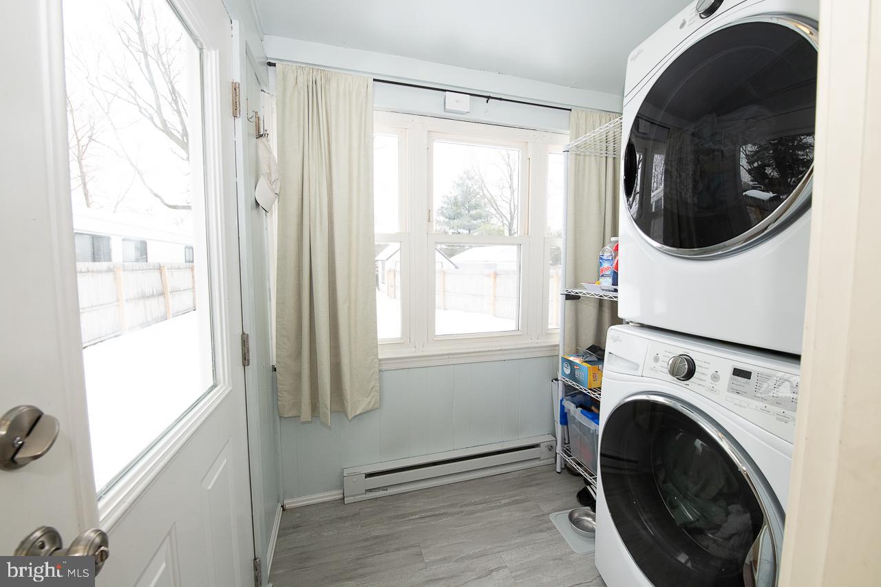 145 Grandview Road Ardmore, PA 19003 - Photo 12 of 26 Mud Room/Laundry Room with door to Backyard