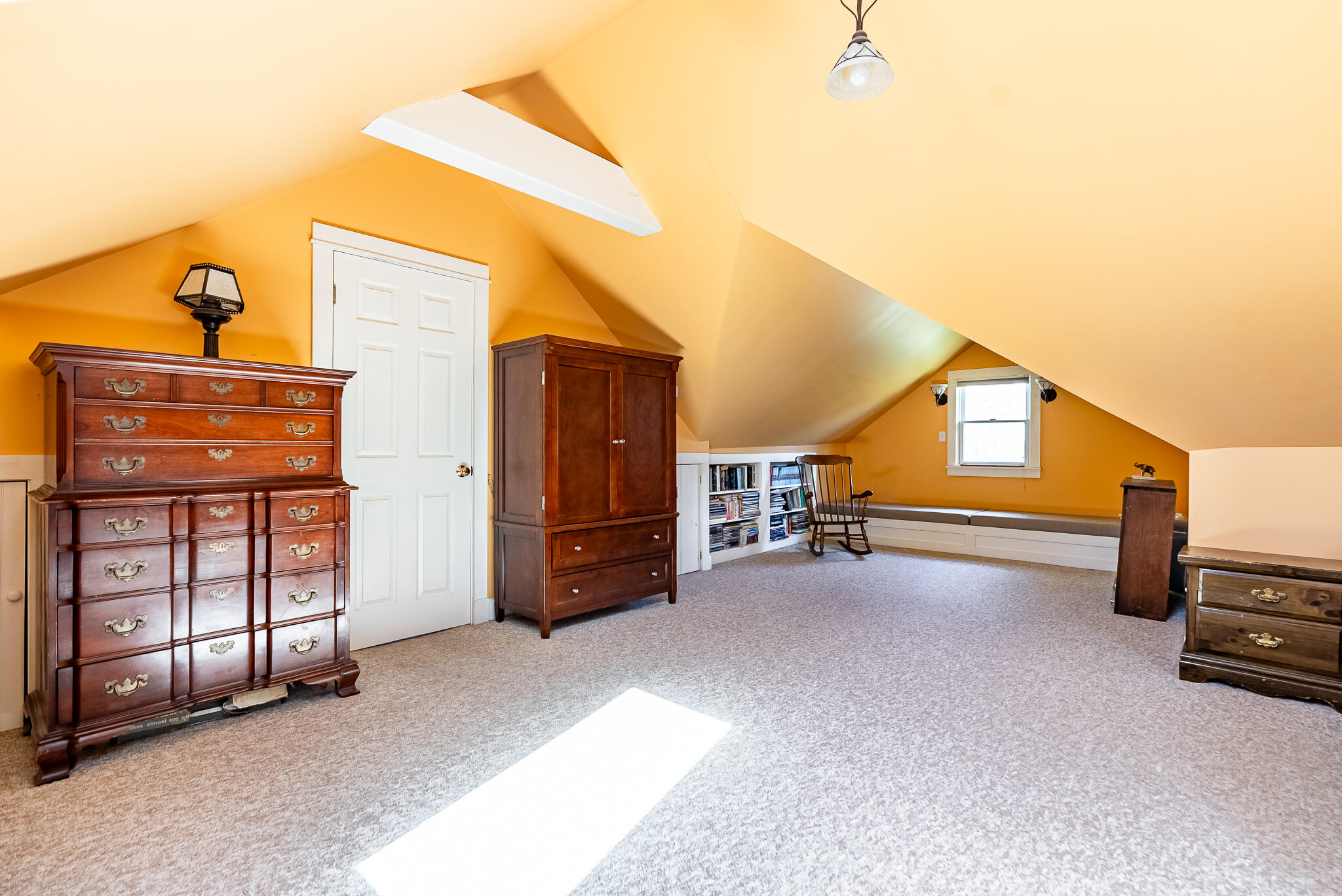 37 Shaker Road Gray, ME 04039 - Photo 23 of 34 Ineterior21