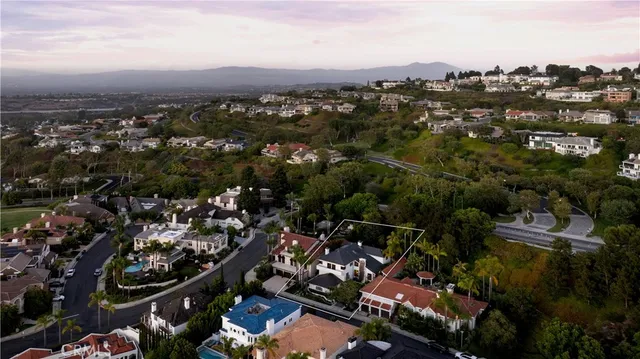 $5,295,000 | 22 Belmont, Newport Beach, CA 92660