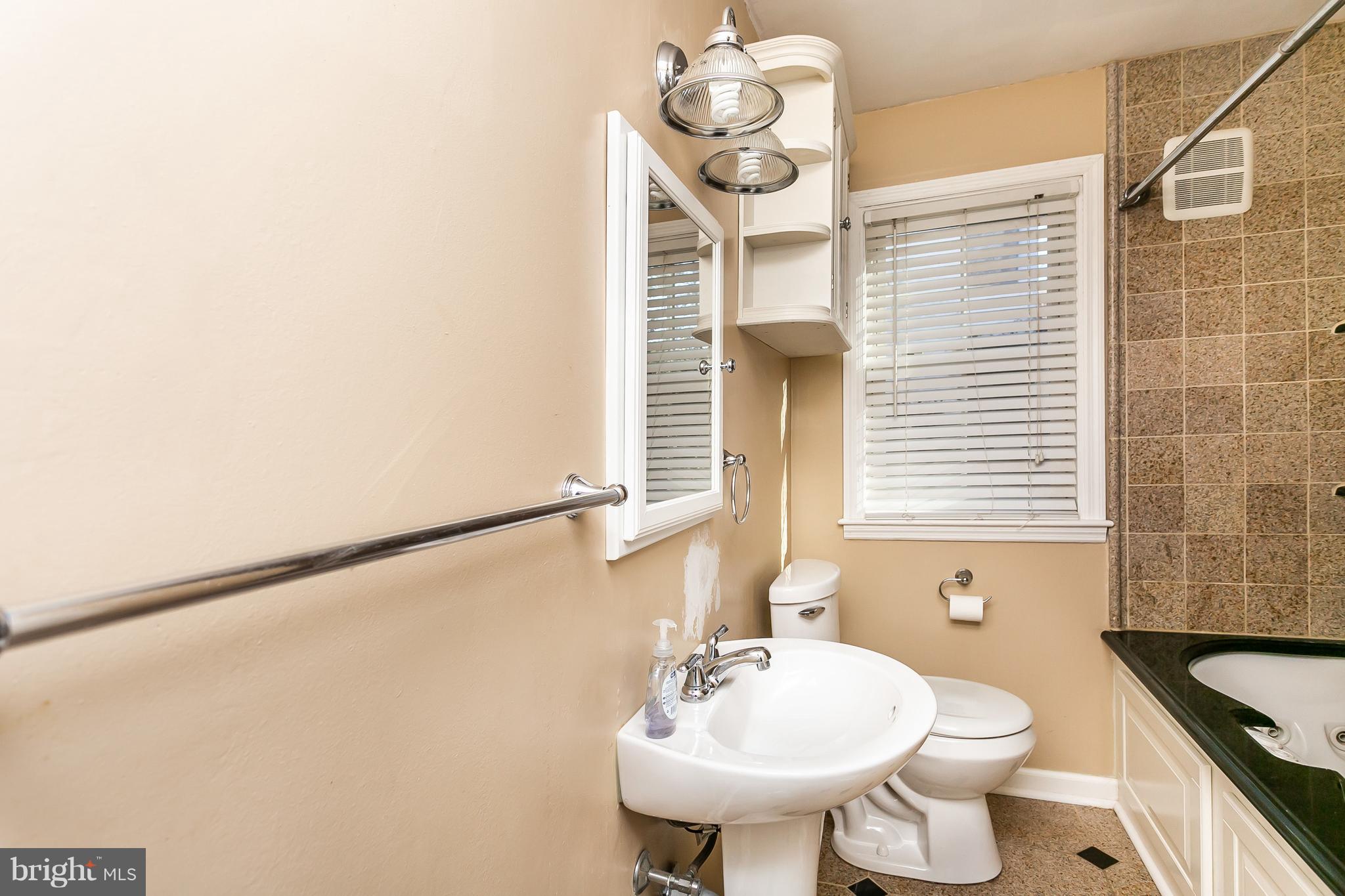 2224 Southland Road Baltimore, MD 21207 - Photo 18 of 45 Gallery Image 18
