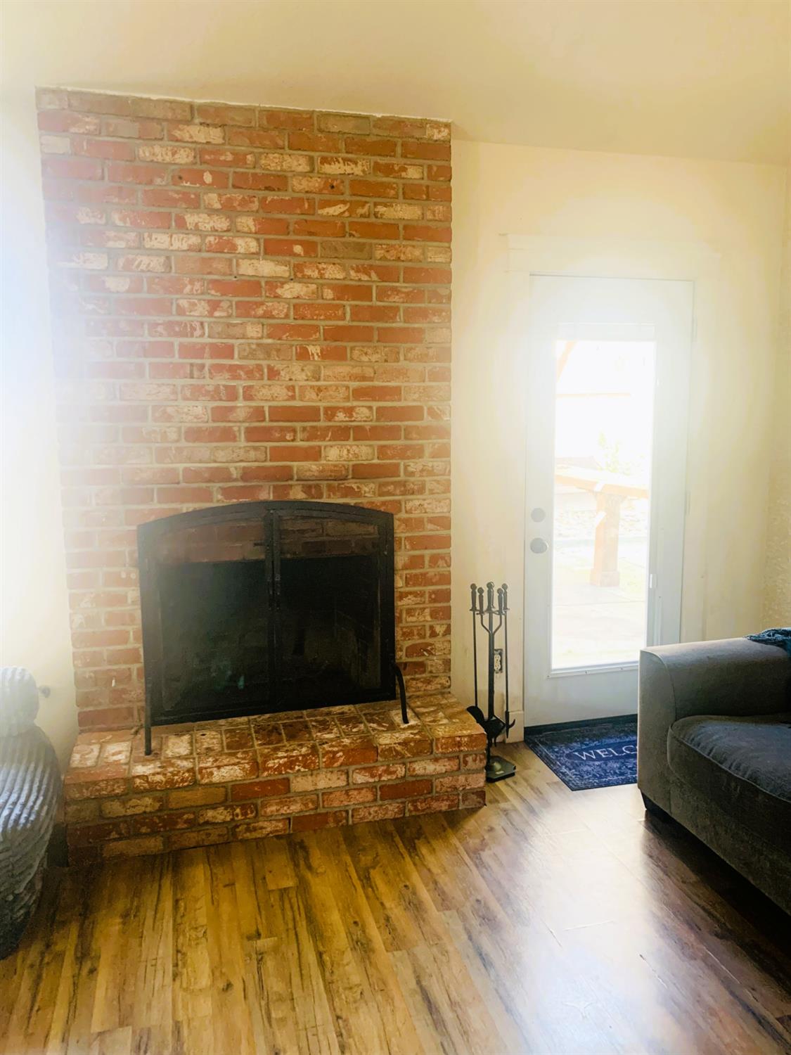 1049 Compass Lane Manteca, CA 95337 - Photo 5 of 13