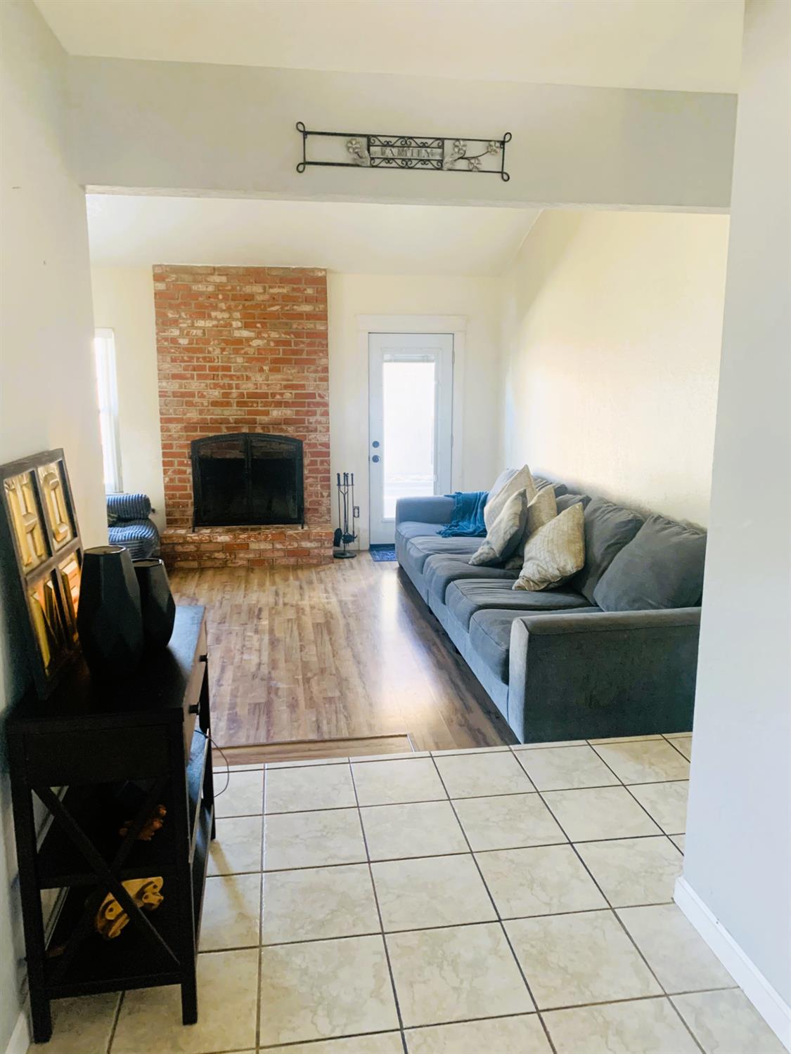 1049 Compass Lane Manteca, CA 95337 - Photo 8 of 13