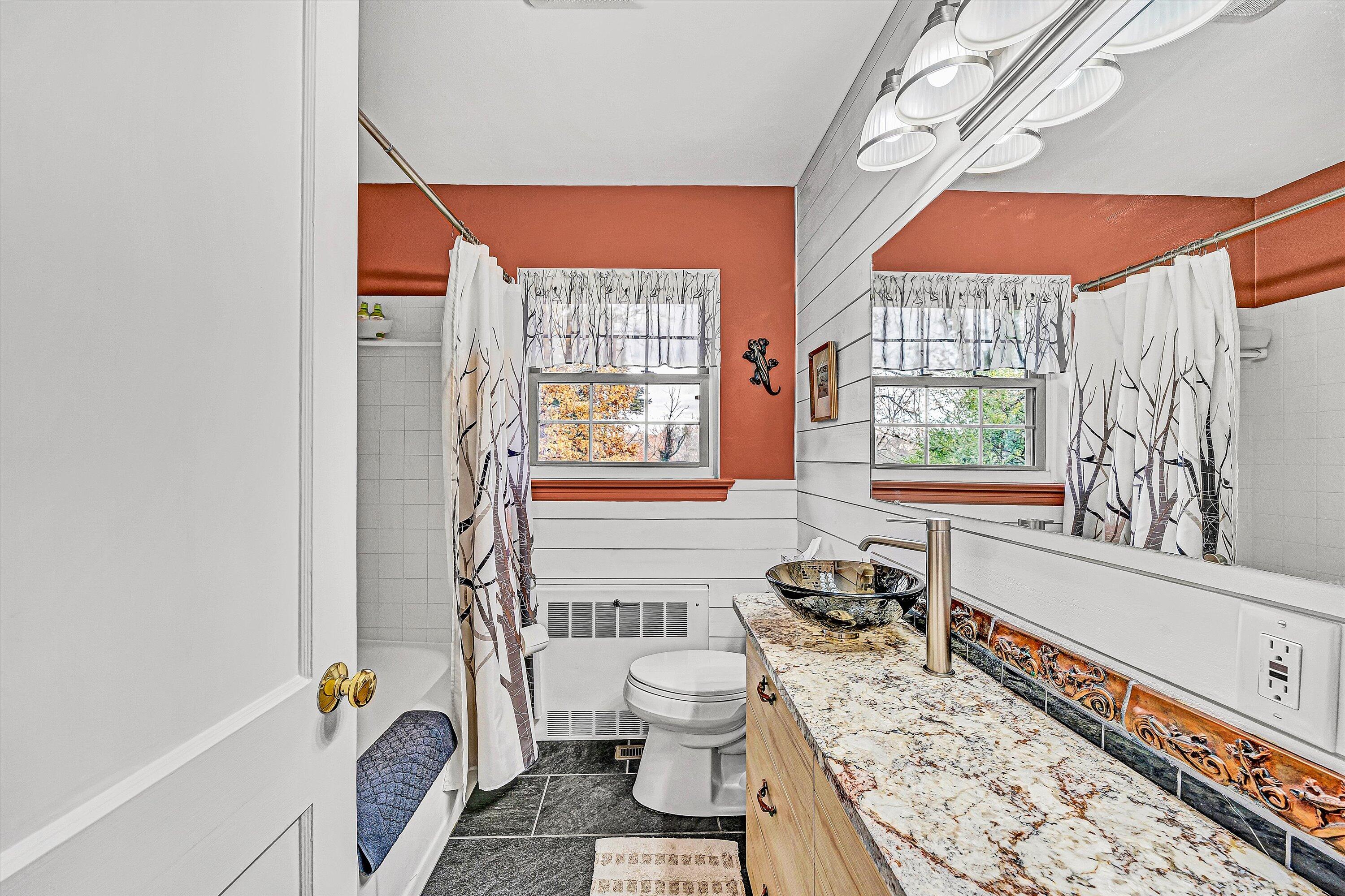 1039 Clearfield Road Southwest Roanoke, VA 24015 - Photo 12 of 44 14-VM-00635