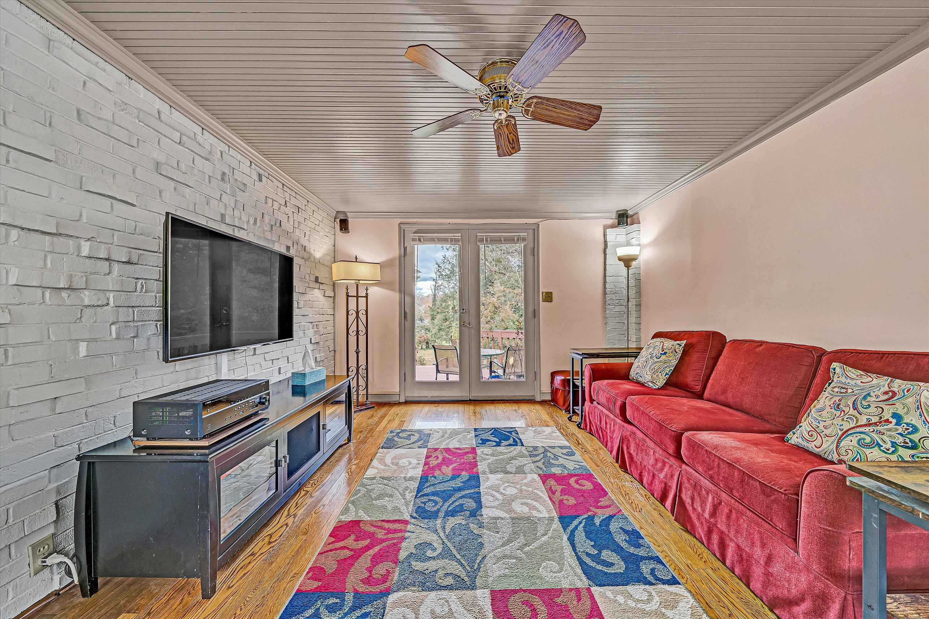 1039 Clearfield Road Southwest Roanoke, VA 24015 - Photo 27 of 44 29-VM-00765