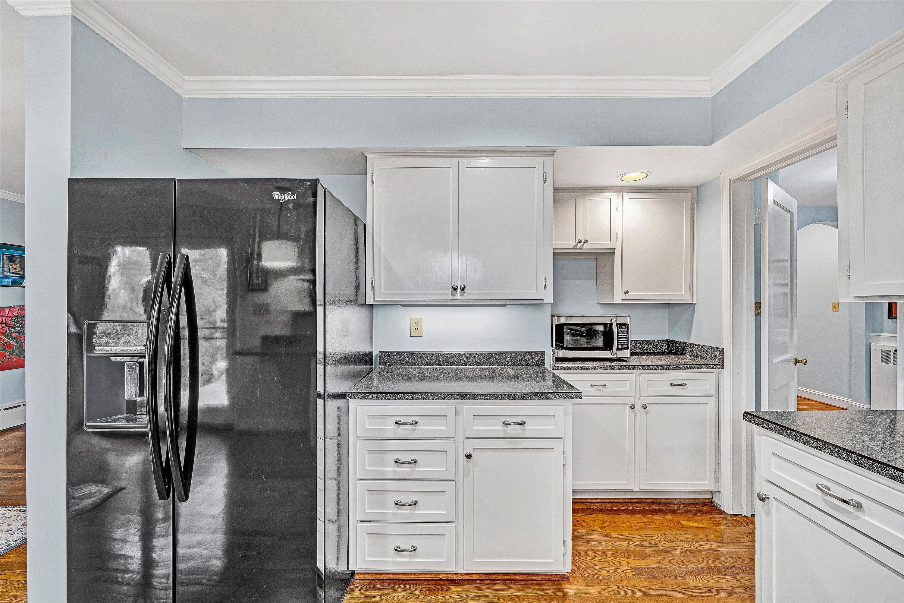 1039 Clearfield Road Southwest Roanoke, VA 24015 - Photo 9 of 44 11-VM-00615