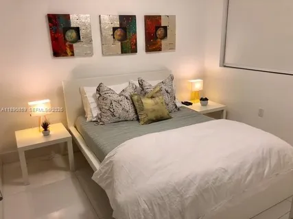 $1,995,000 | 6620 Indian Creek Drive, Unit PH711, Miami Beach, FL 33141