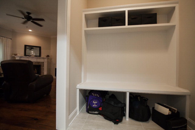 8674 Rosedown Lane Daphne, AL 36526 - Photo 4 of 24 Mud Room