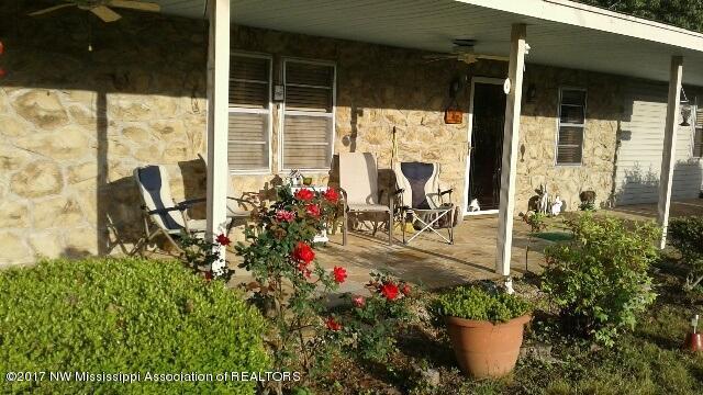 423 Wildwood Road Holly Springs, MS 38635 - Photo 45 of 48 nnporch