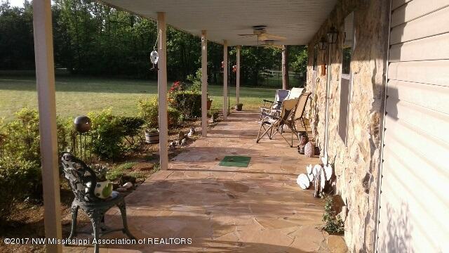 423 Wildwood Road Holly Springs, MS 38635 - Photo 47 of 48 nporchh