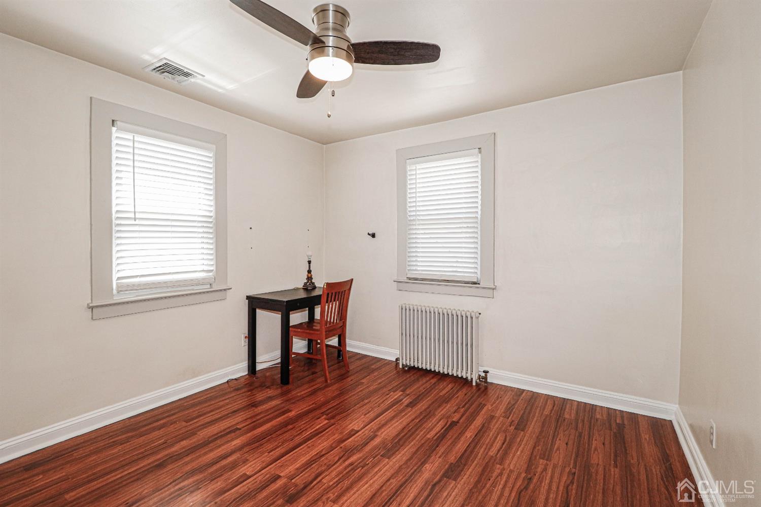 22 Fox Road Edison, NJ 08817 - Photo 19 of 27