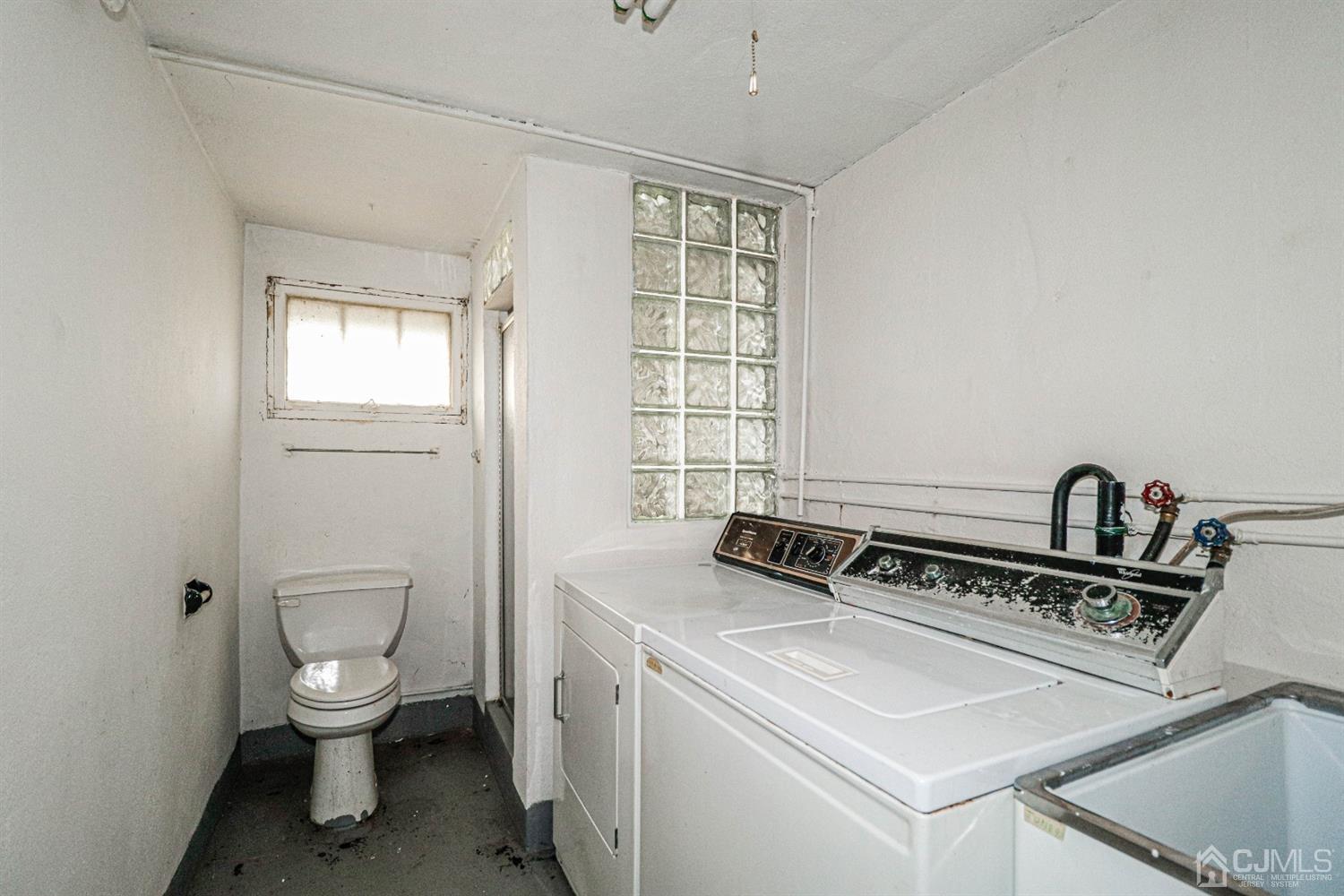 22 Fox Road Edison, NJ 08817 - Photo 22 of 27