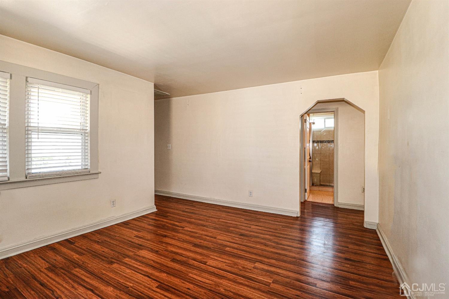 22 Fox Road Edison, NJ 08817 - Photo 8 of 27