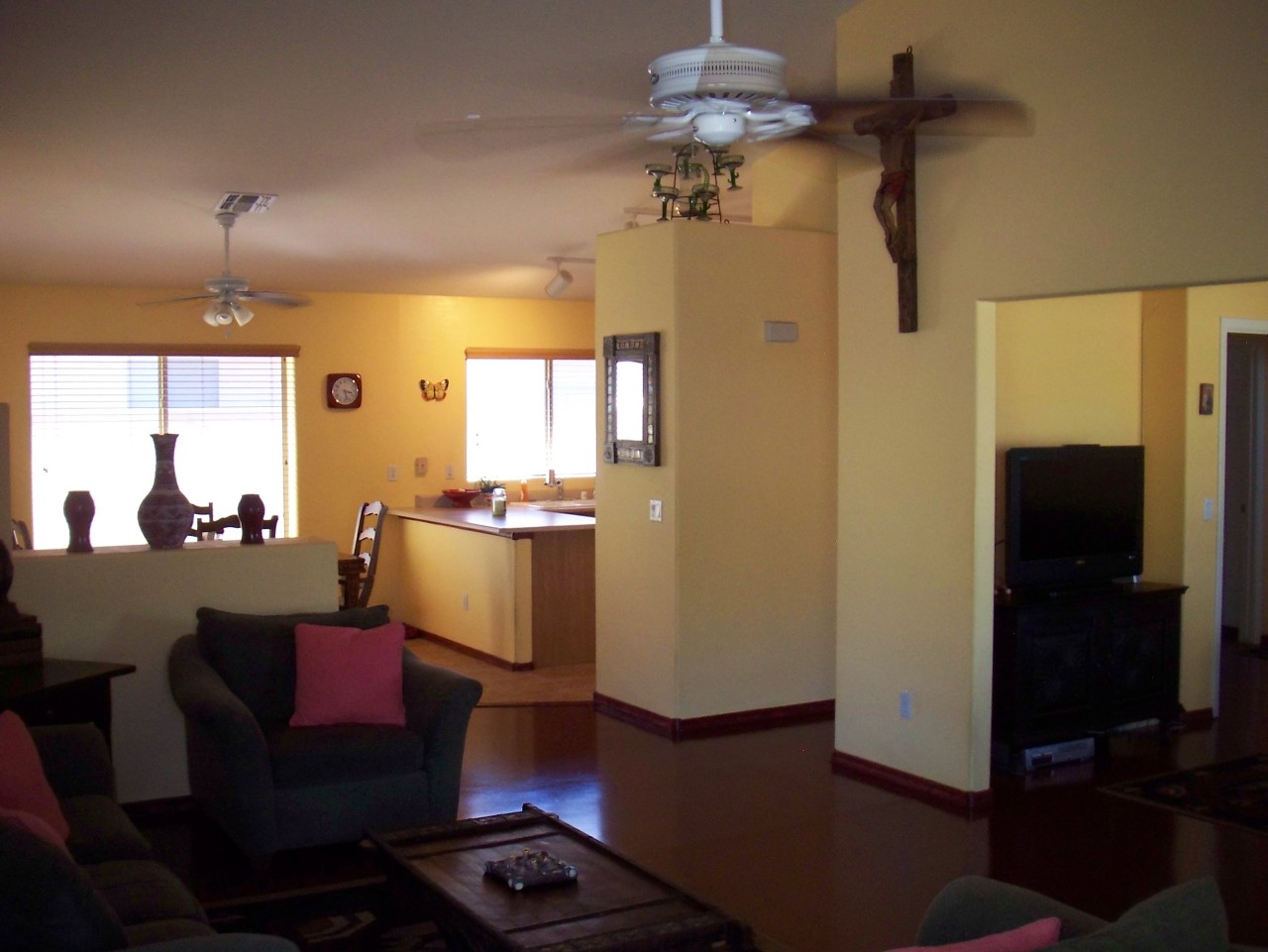 3871 South Chaparral Road Apache Junction, AZ 85119 - Photo 5 of 14 LIVING ROOM / DEN