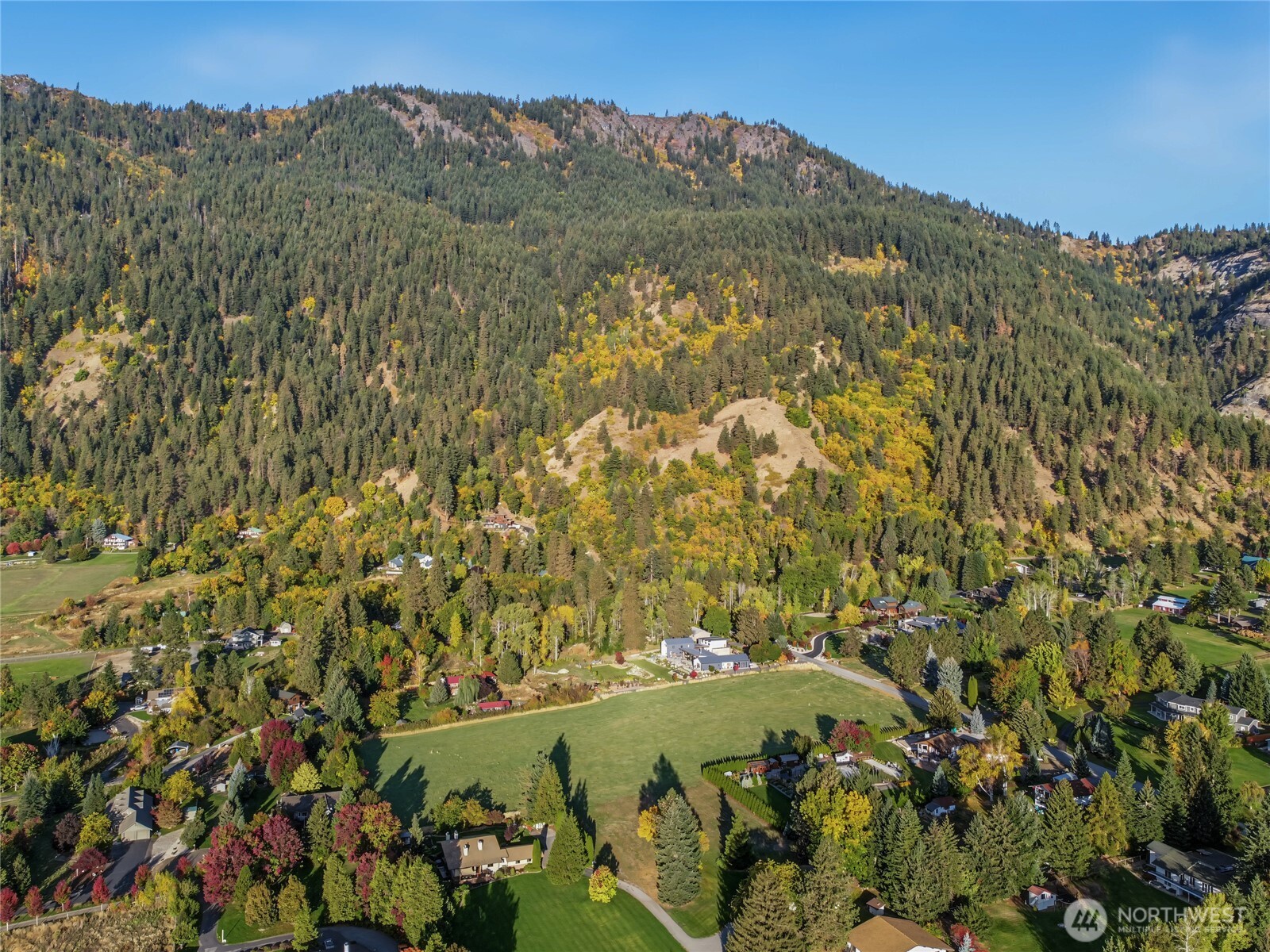 -nna Spring Street Leavenworth, WA 98826 - Photo 12 of 15 Gallery Image 12