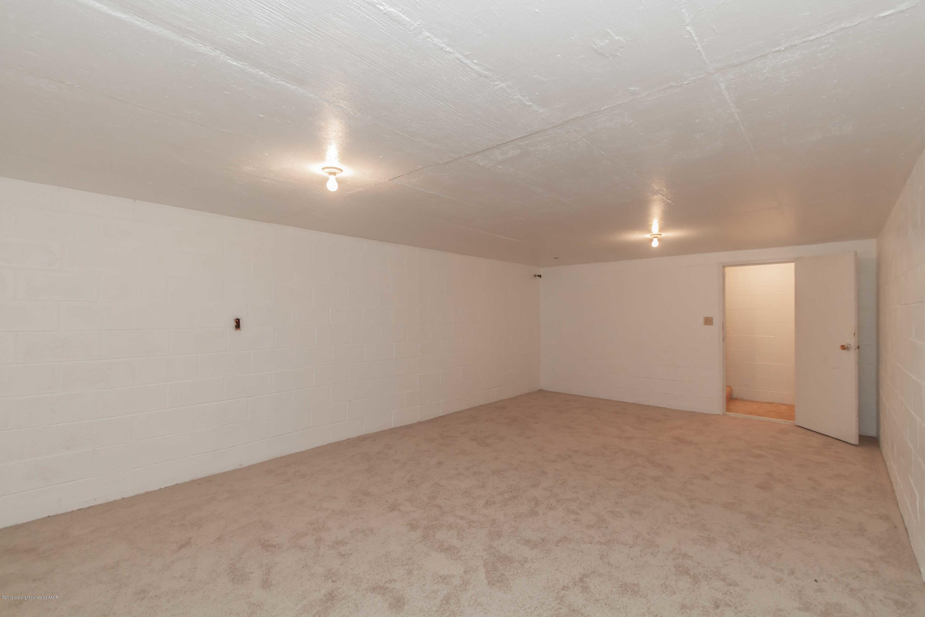 6801 Green Haven Road Amarillo, TX 79110 - Photo 55 of 65 a view of an empty room