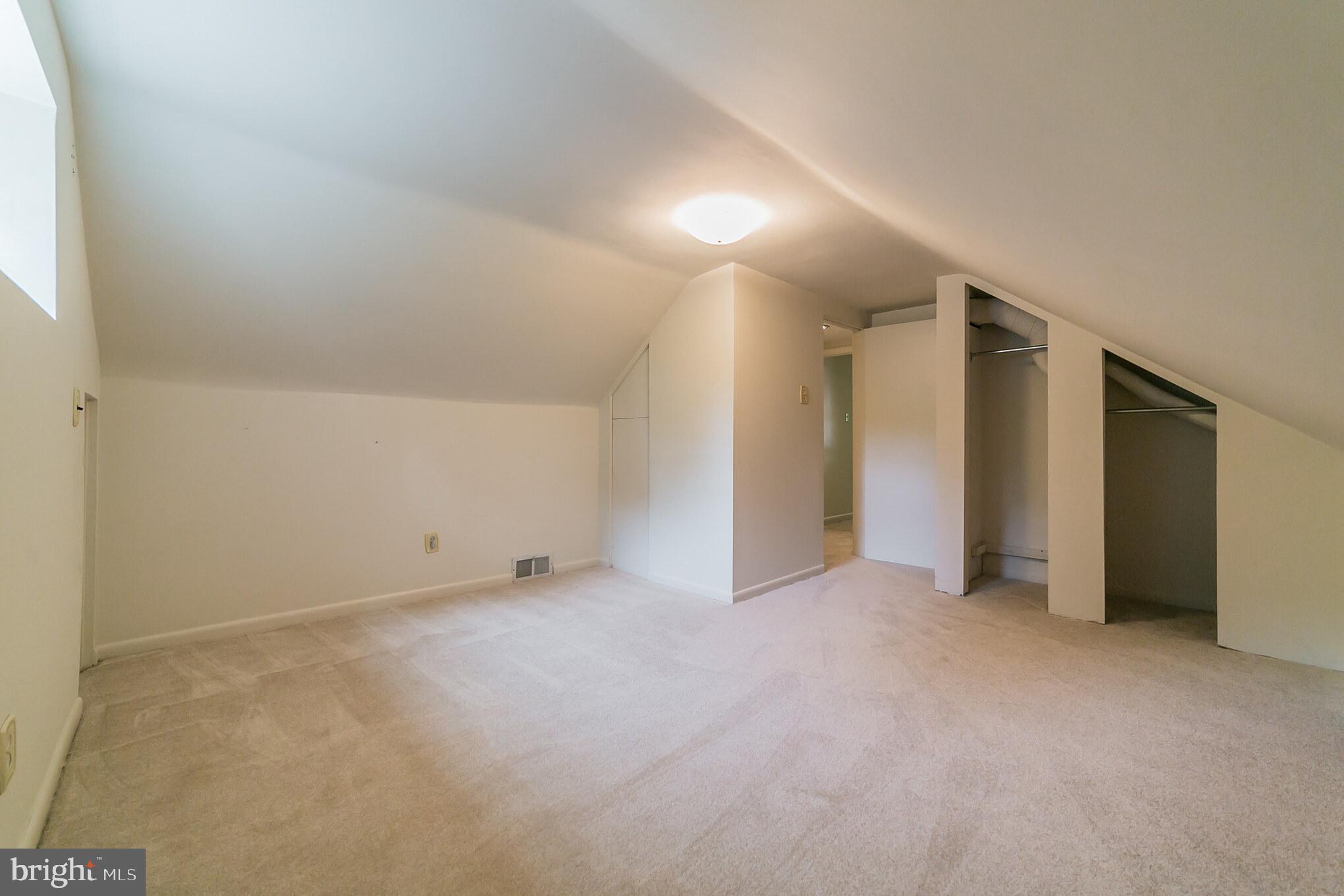 26 Devonwood Road Wayne, PA 19087 - Photo 16 of 22 Bedroom