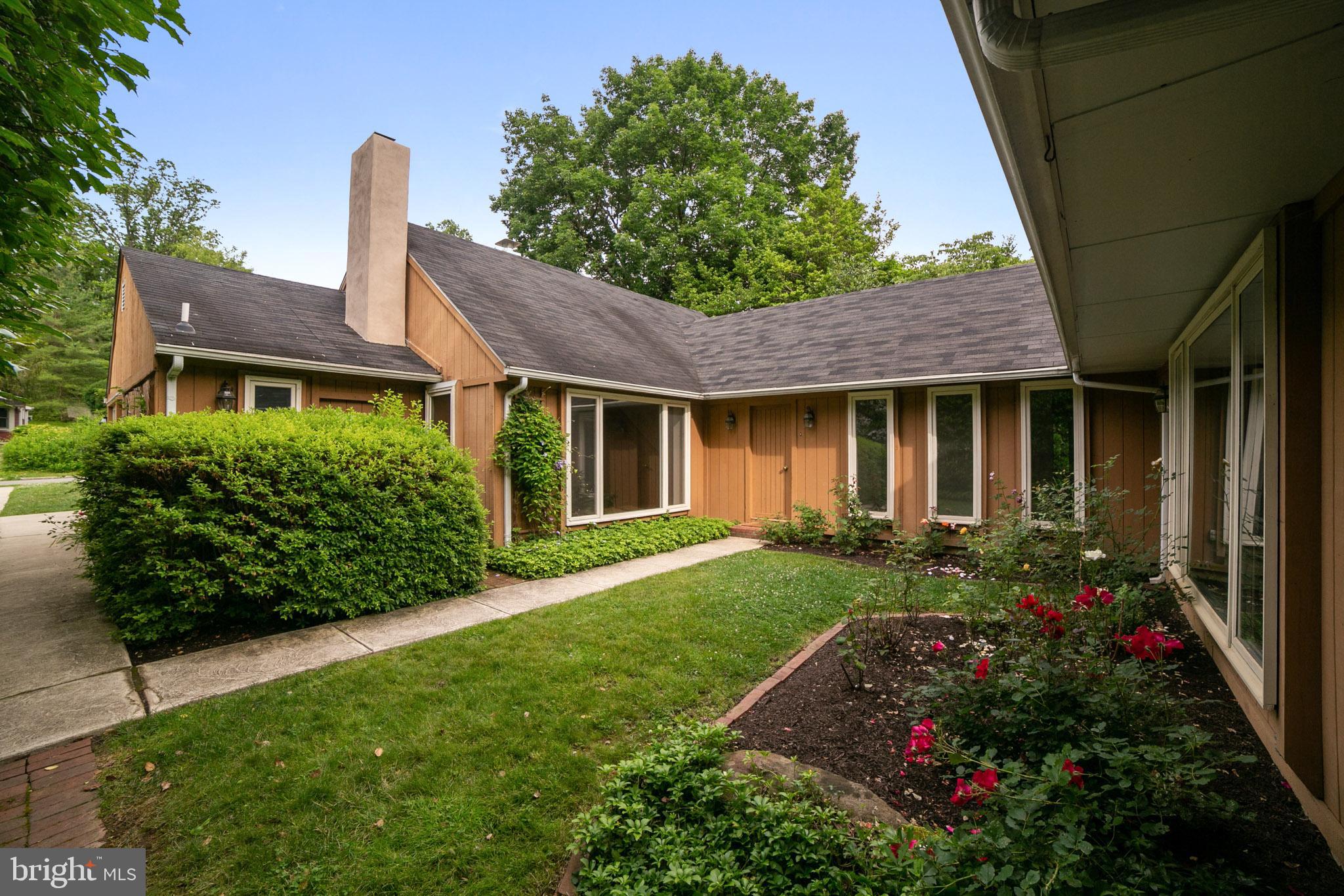 26 Devonwood Road Wayne, PA 19087 - Photo 3 of 22 Exterior