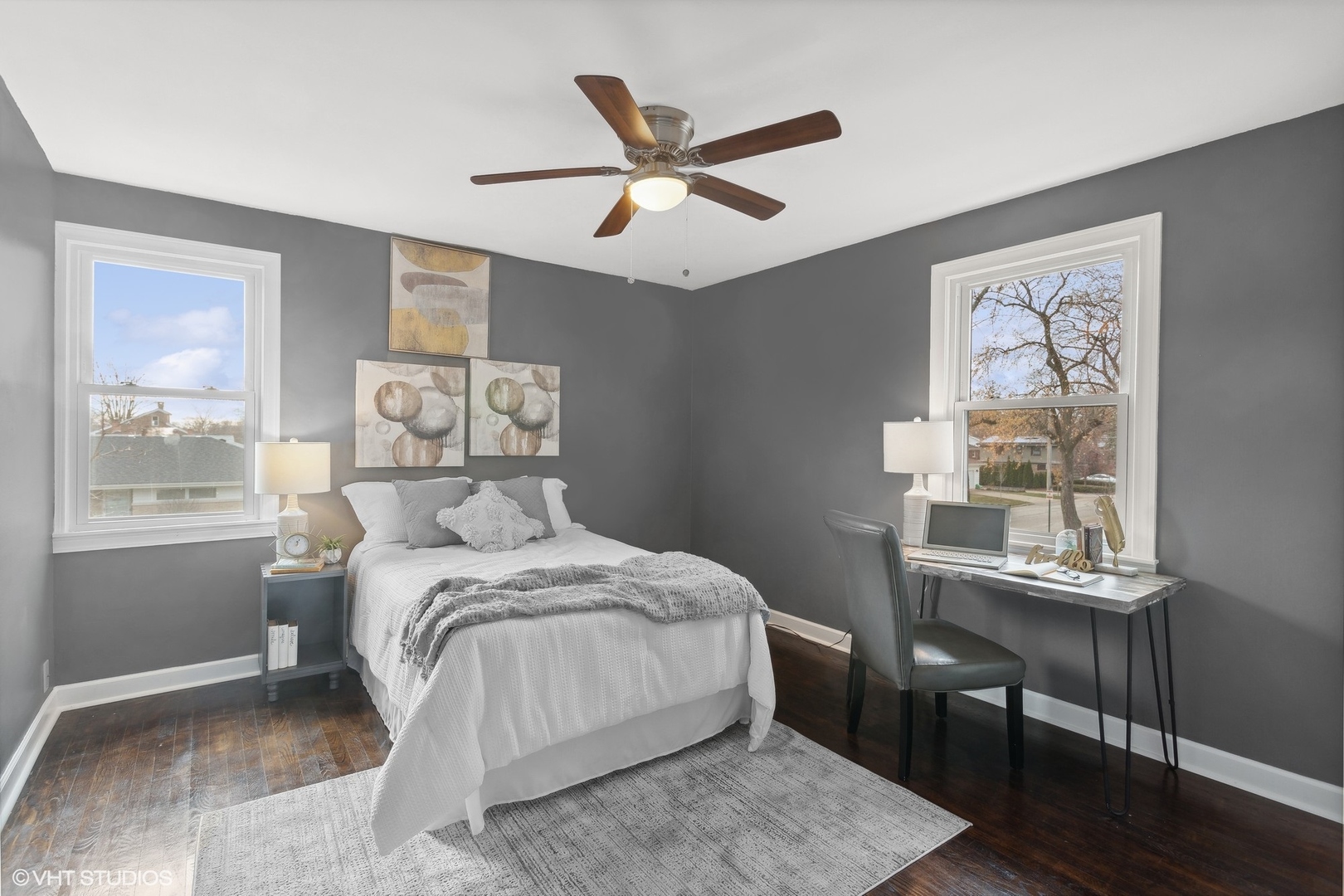 8501 Harding Avenue Skokie, IL 60076 - Photo 20 of 37 a bed room with a bed and a window